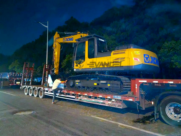 XCMG XE215C Crawler Excavator