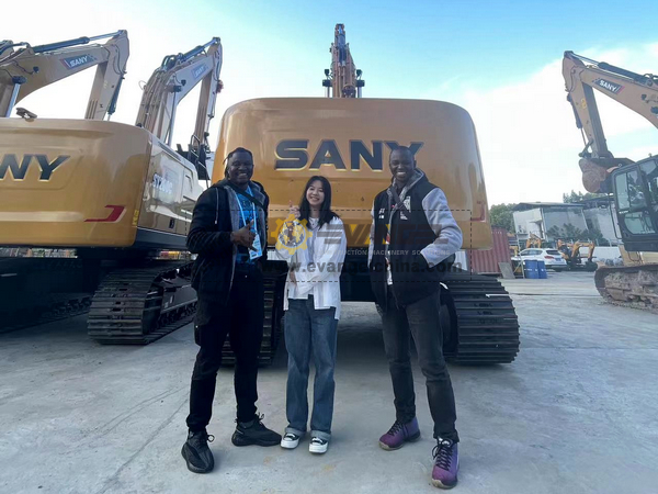 Zimbabwe Clients Visited EVANGEL Office and SANY Factory