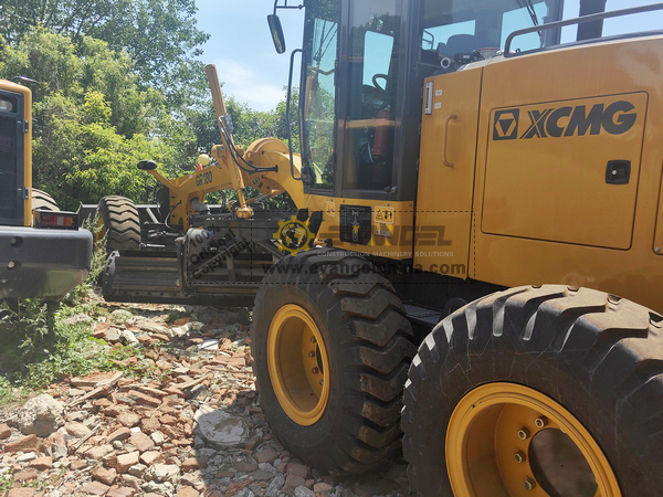 XCMG GR180 Motor Grader
