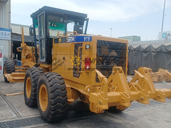 SEM 919 Motor Grader