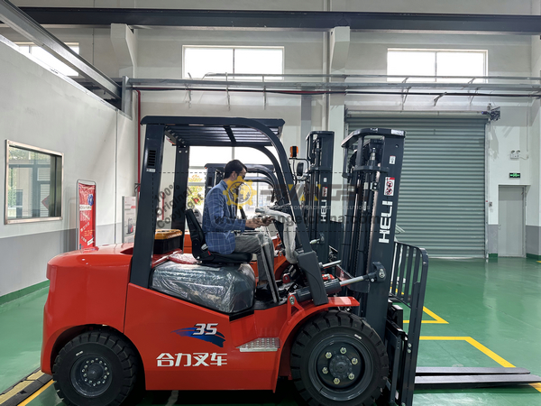 Canada Client Visited EVANGEL Office and HELI Factory