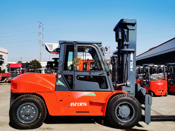 HELI CPD25 & CPCD75 Forklift