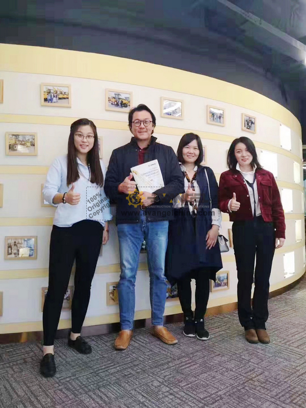 Mauritius Clients Visited EVANGEL Office for xcmg excavator