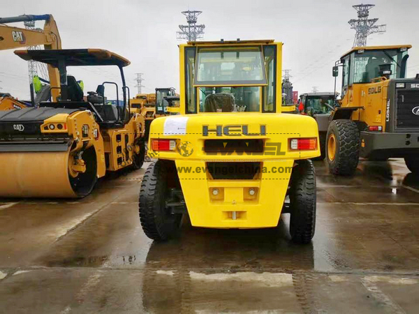 HELI CPCD100 Forklift