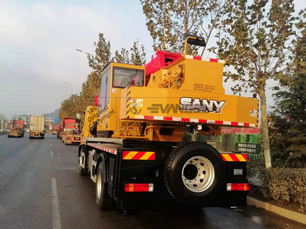 SANY Truck Crane STC160E
