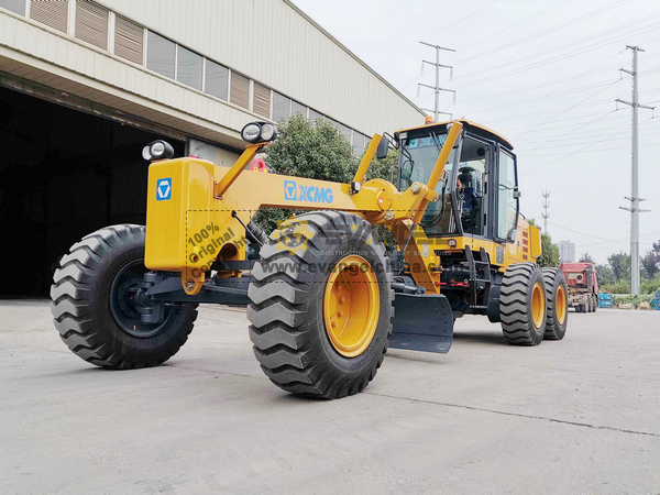Guatemala 2 XCMG ZL50GN Wheel loader & XCMG GR180 Motor Grader
