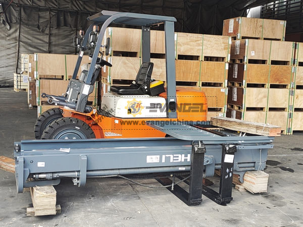 HELI CPCD40-QC5K2 Forklift