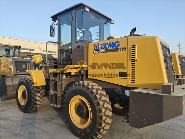 Sudan - 15 Units XCMG LW300KN Wheel Loader