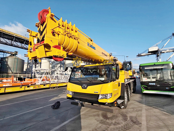 XCMG QY50KD Truck Crane