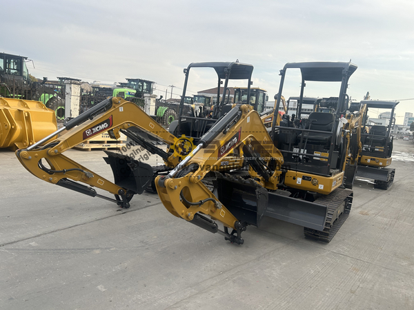 Ecuador - 5 Units XCMG XE27U Excavator