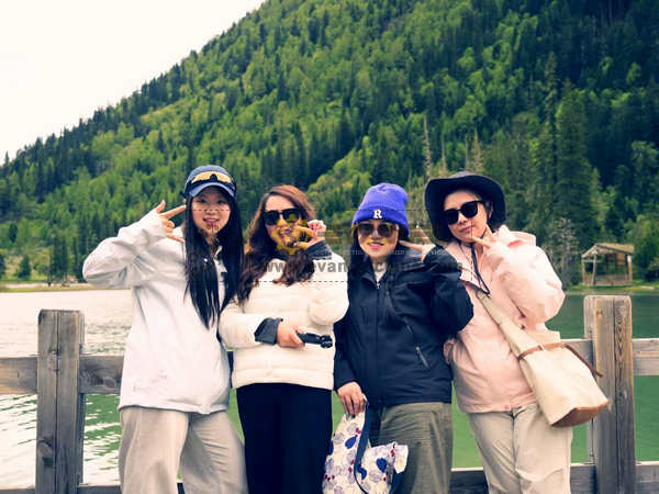 EVANGEL Successfully Concludes Team-Building Journey to Western Sichuan
