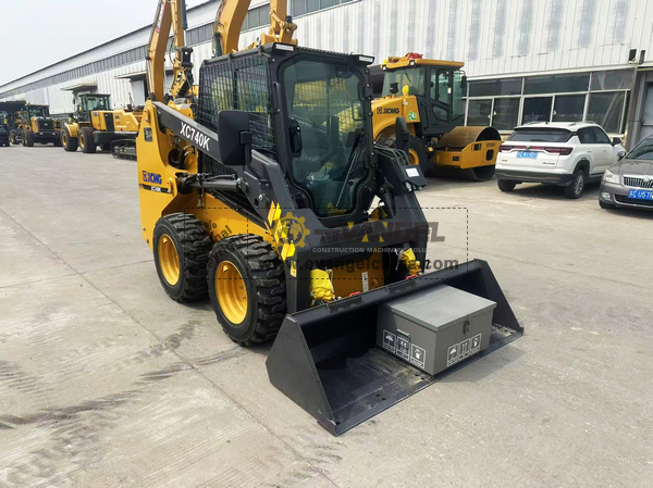 XCMG XC740K Skid Steer Loader