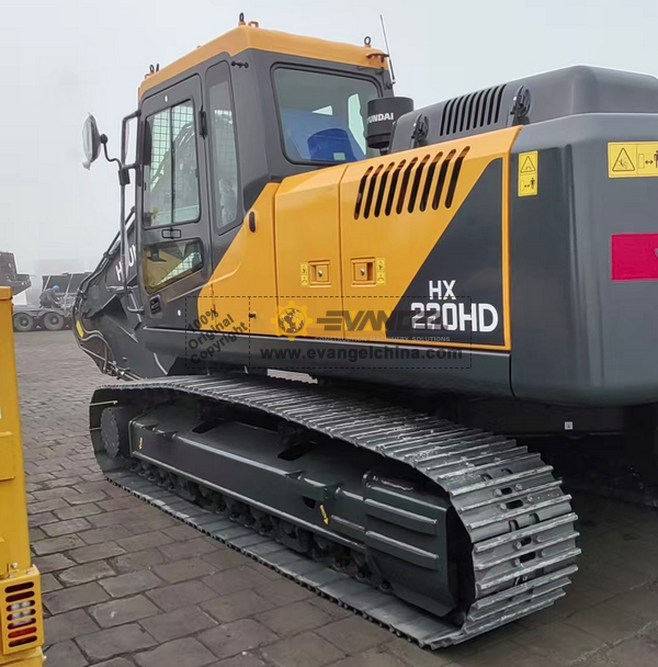 HYUNDAI HX220HD Excavator