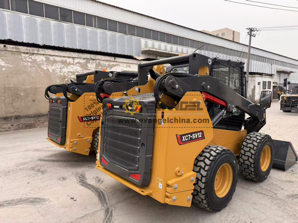 XCMG XC7-SV12 Skid Steer Loader