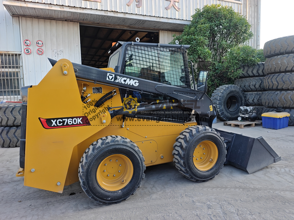 XCMG XC760K skid steer loader